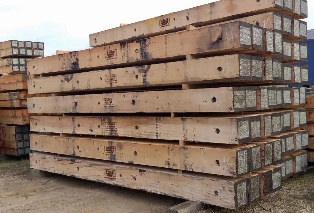 12 inch Eucalyptus crane mats ready for customer