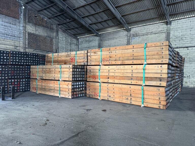 Eucalyptus mats in central storage for distribution